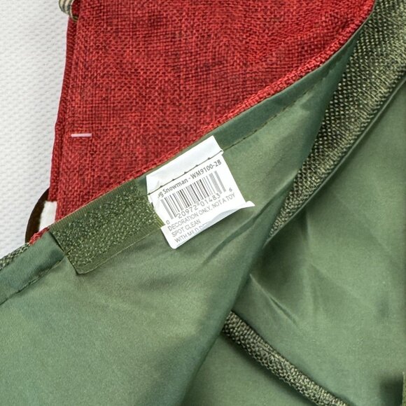 Holiday Time 48-Inch Tree Skirt Snowman Red Green Let It Snow Appliqué Christmas - Picture 9 of 10